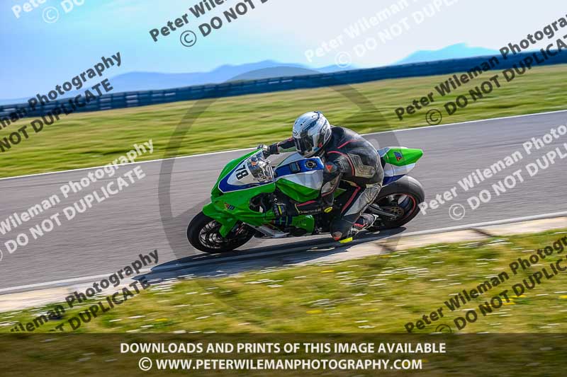 anglesey no limits trackday;anglesey photographs;anglesey trackday photographs;enduro digital images;event digital images;eventdigitalimages;no limits trackdays;peter wileman photography;racing digital images;trac mon;trackday digital images;trackday photos;ty croes